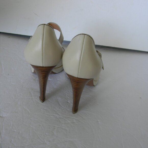 SERGIO ROSSI CREAM/IVORY LEATHER WOOD HEEL OPEN TOE MADE IN ITALY HEELS SZ 35.5 - Picture 4 of 8